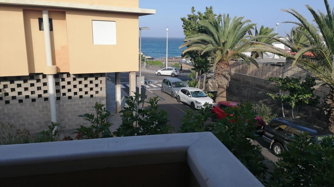 Playaelporis Apartment Poris de Abona Exterior photo